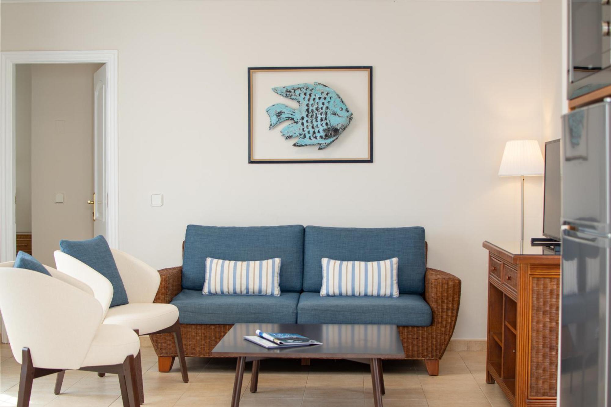 Apartamentos Livvo Coloradamar 플라야블랑카 외부 사진